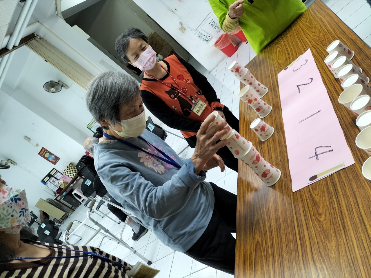 LINE_ALBUM_230316_6.jpg